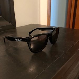 Oakley Frogskins